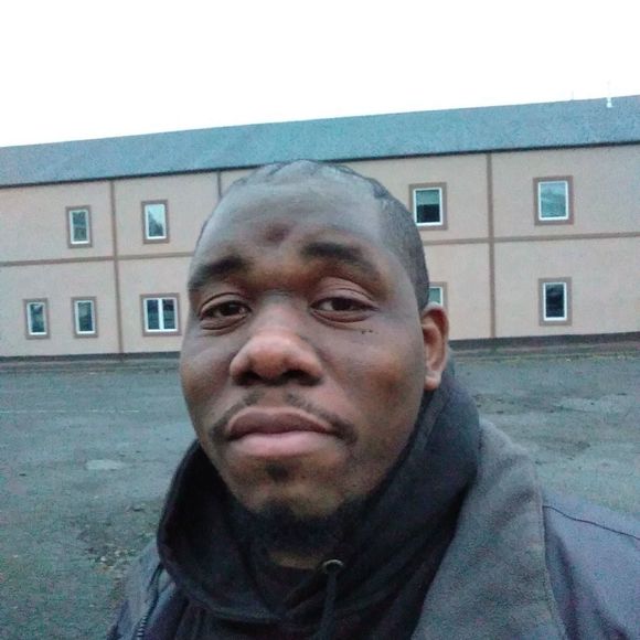 Meet your Posher, Damon - Picture 1 of 1